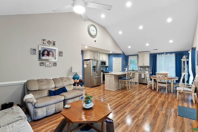 1702 Melbry Court, Apex, NC 27502