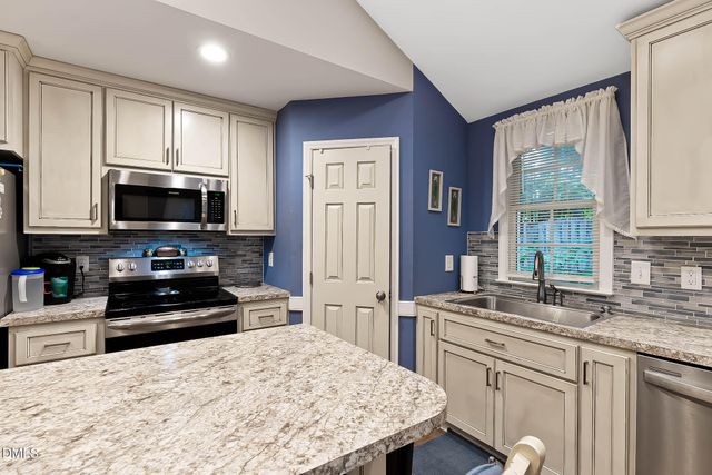 1702 Melbry Court, Apex, NC 27502