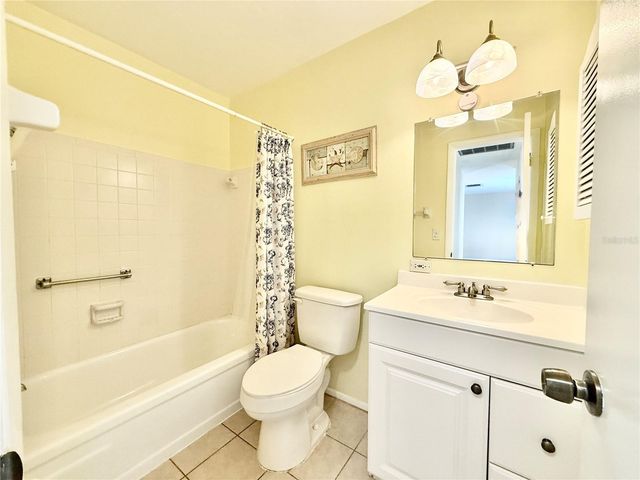 6105 CORAL WAY, Bradenton, FL 34207