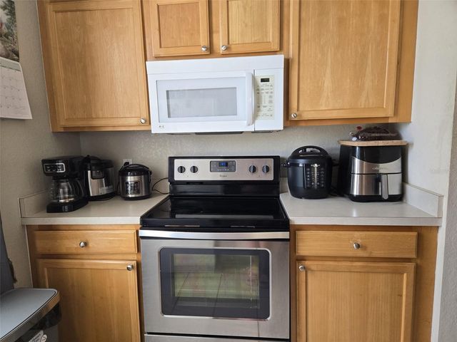 9085 LEE VISTA BOULEVARD 1003, Orlando, FL 32829