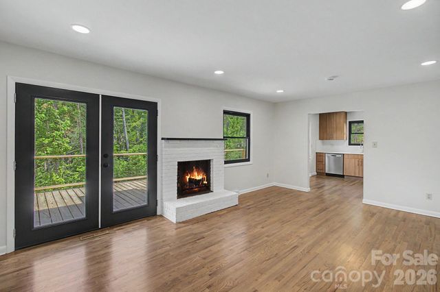 5 Kent Place, Asheville, NC 28804