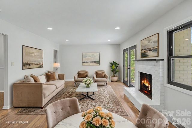 5 Kent Place, Asheville, NC 28804