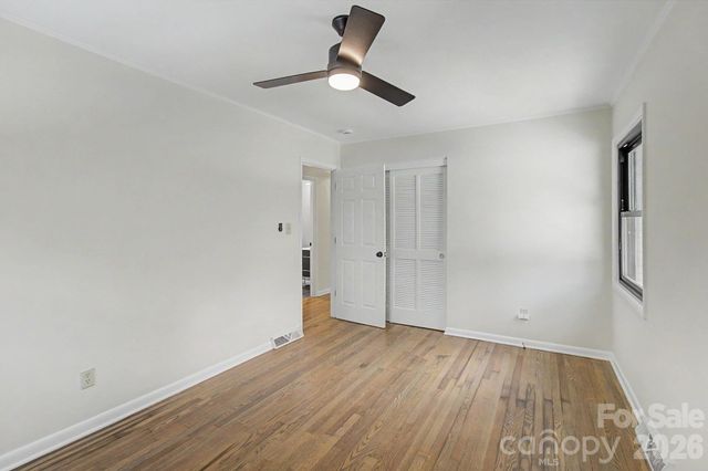 5 Kent Place, Asheville, NC 28804