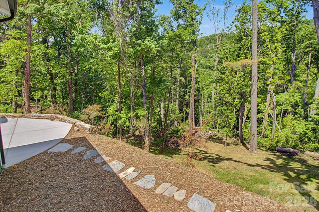 5 Kent Place, Asheville, NC 28804