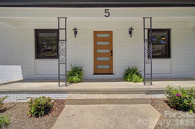 5 Kent Place, Asheville, NC 28804