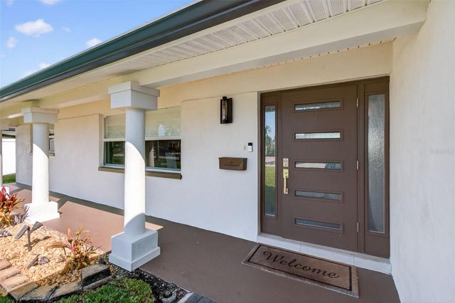 1232 79TH STREET S, St Petersburg, FL 33707