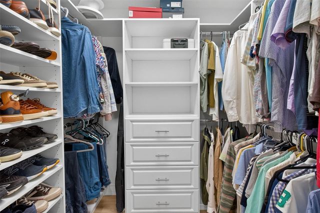 1232 79TH STREET S, St Petersburg, FL 33707