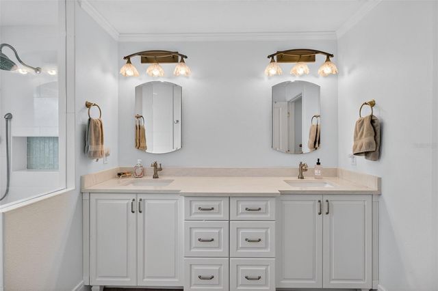 1232 79TH STREET S, St Petersburg, FL 33707