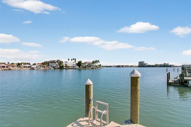 1232 79TH STREET S, St Petersburg, FL 33707