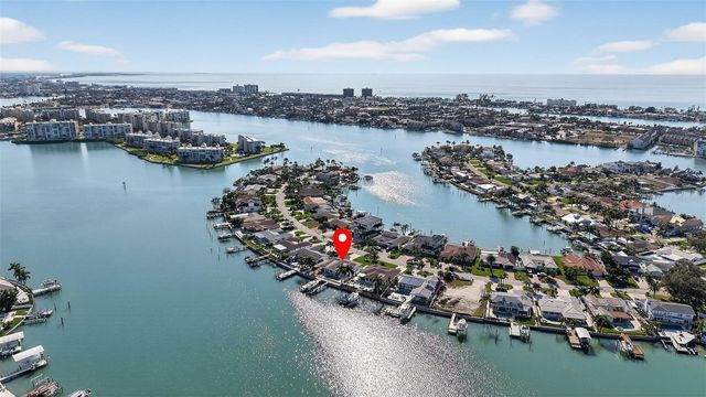 1232 79TH STREET S, St Petersburg, FL 33707