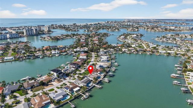 1232 79TH STREET S, St Petersburg, FL 33707