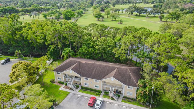 2007 Palm Beach Trace Drive 2007, Royal Palm Beach, FL 33411