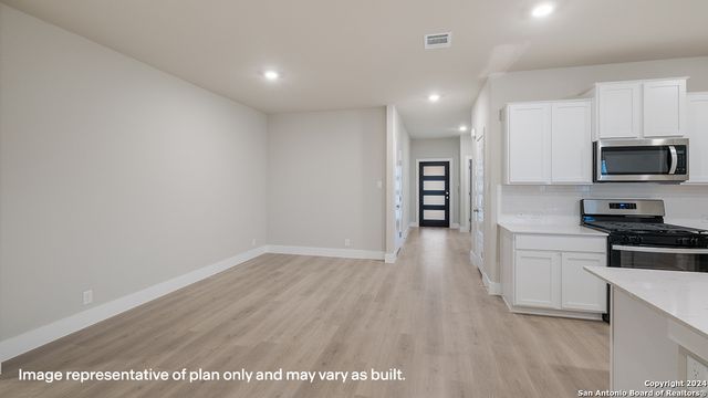 4814 Coral Bluffs, San Antonio, TX 78253