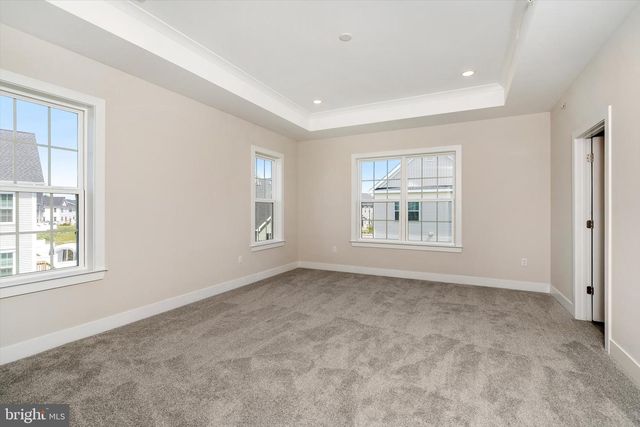 2906 JUSTIN DR, West Windsor, NJ 08550