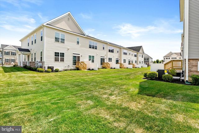 2906 JUSTIN DR, West Windsor, NJ 08550