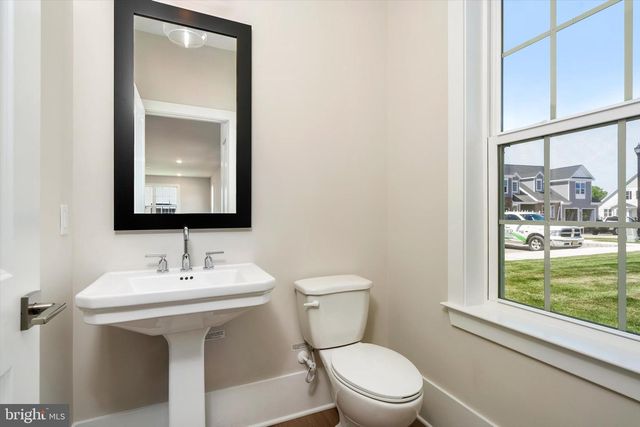 2906 JUSTIN DR, West Windsor, NJ 08550