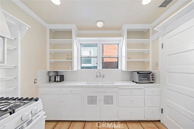 6421 E Seaside, Long Beach, CA 90803