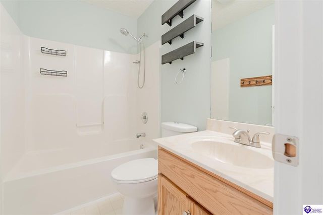 189 Fryrear Lane, Elizabethtown, KY 42701