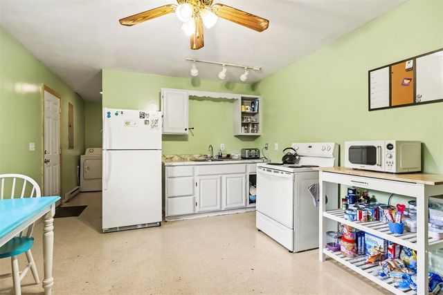 1160 Beverly Court, Benton Harbor, MI 49022