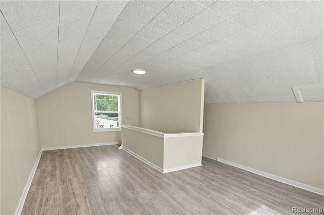 15378 Vaughan Street, Detroit, MI 48223