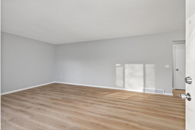 10470 Colorado Circle, Bloomington, MN 55438