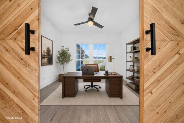 4013 Legend Trail, Granbury, TX 76049
