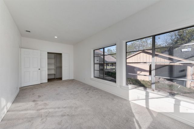 2003 Walnut Street, Greenville, TX 75401