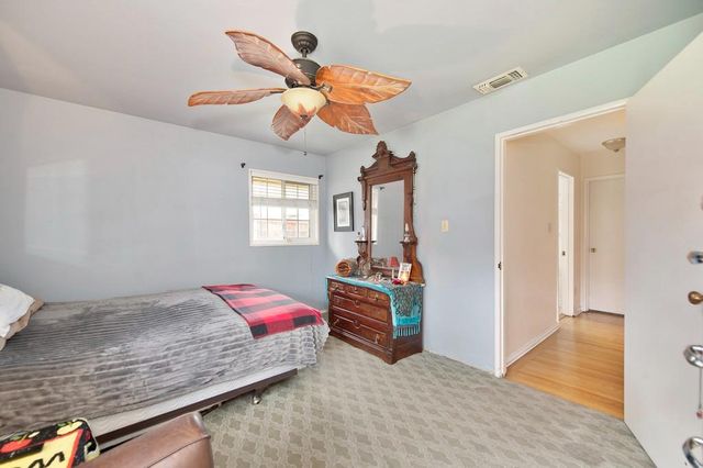 1816 Eastern Ave, Sacramento, CA 95864