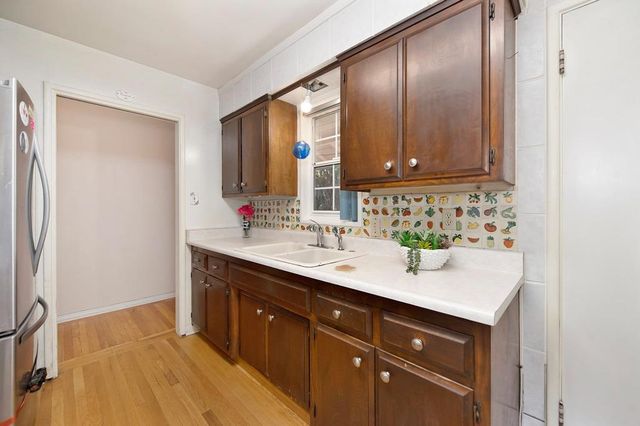 1816 Eastern Ave, Sacramento, CA 95864