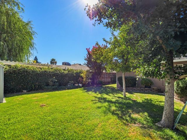 1816 Eastern Ave, Sacramento, CA 95864