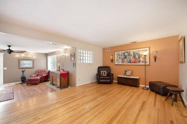 1816 Eastern Ave, Sacramento, CA 95864