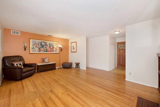 1816 Eastern Ave, Sacramento, CA 95864