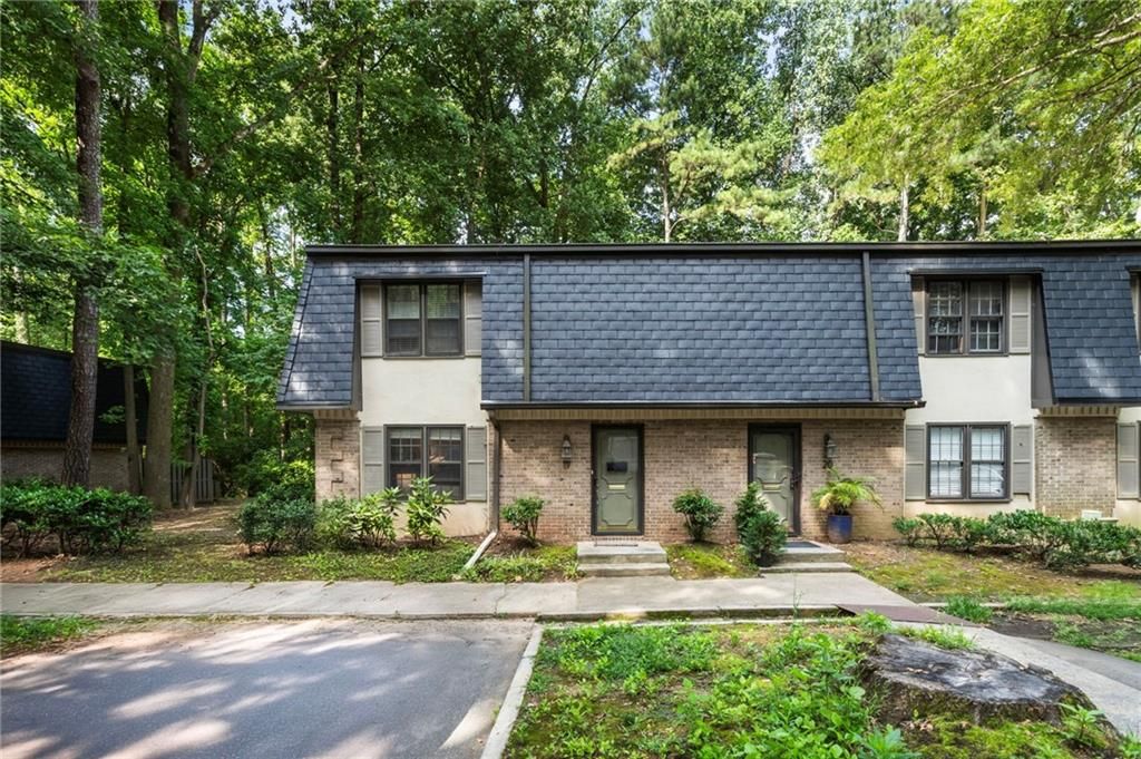 19 Arpege Way, Atlanta, GA 30327