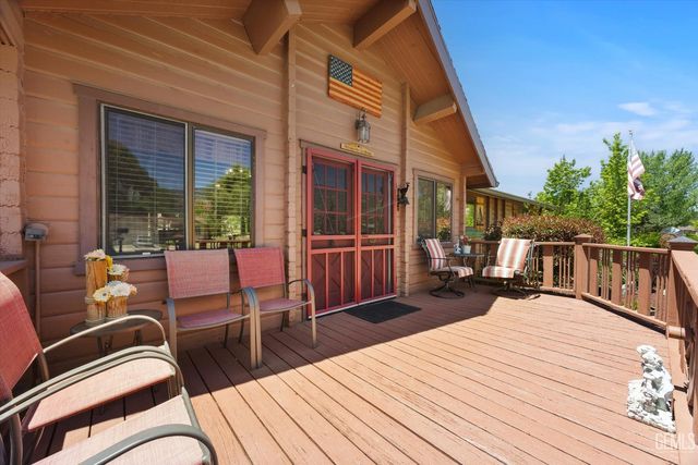 29980 Pinedale Drive, Tehachapi, CA 93561