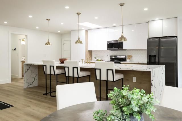 4380 Rolfe Road, San Diego, CA 92117