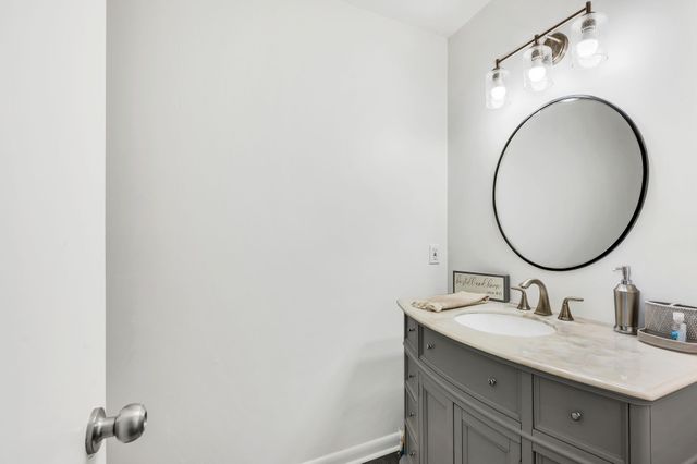 141 Colemont Dr, Antioch, TN 37013