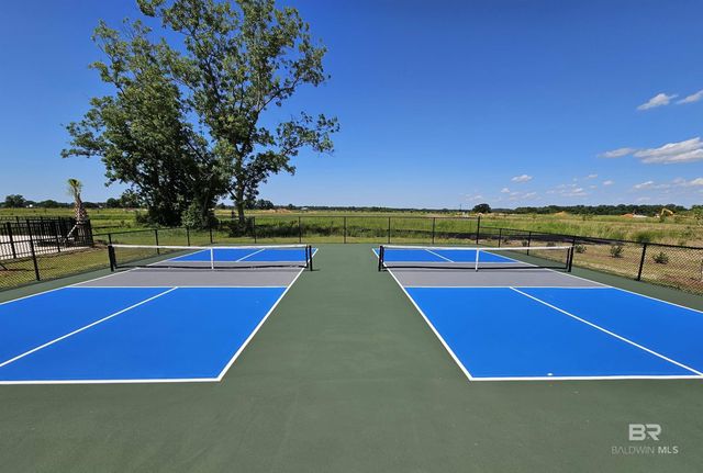 300 Polenta Avenue, Fairhope, AL 36532