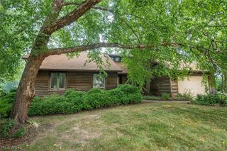 10110 Weathersfield Drive, Mentor, OH 44060