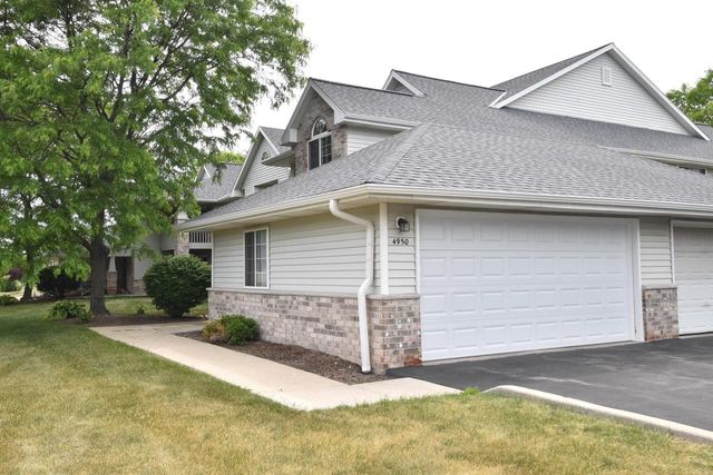 4950 W Maple Leaf CIRCLE, Greenfield, WI 53220