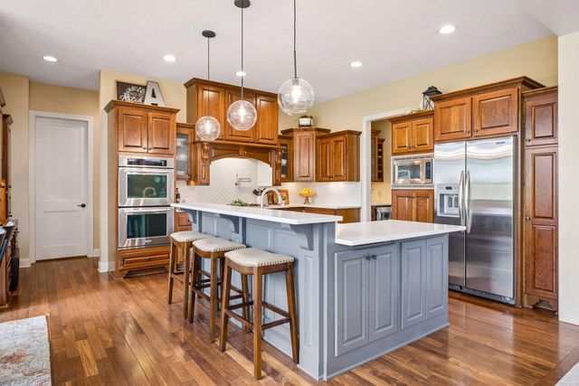 4622 Bluebell Trail N, Hamel, MN 55340