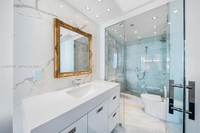 3 Island Ave 03C, Miami Beach, FL 33139