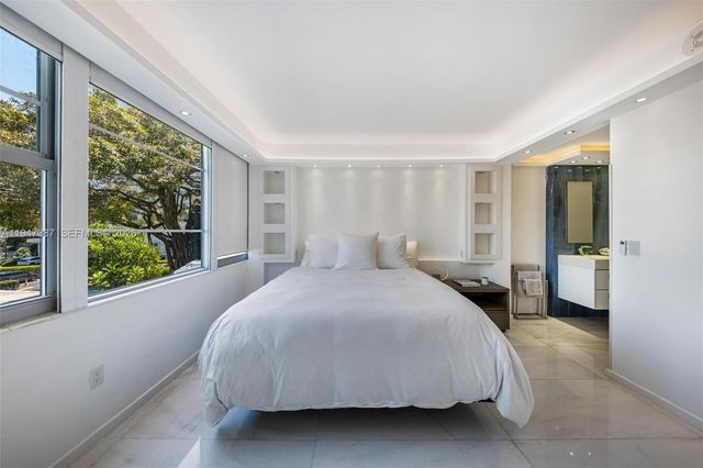 3 Island Ave 03C, Miami Beach, FL 33139