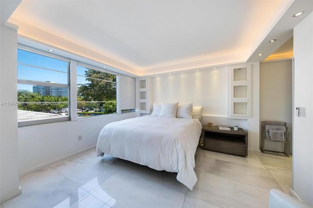 3 Island Ave 03C, Miami Beach, FL 33139