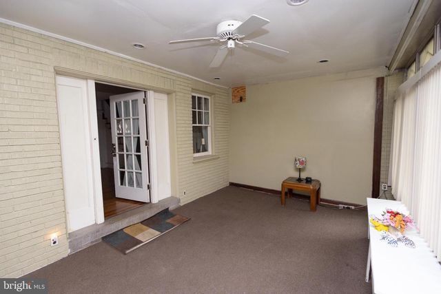 986 E GODFREY AVE, Philadelphia, PA 19124