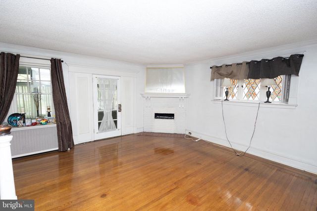 986 E GODFREY AVE, Philadelphia, PA 19124