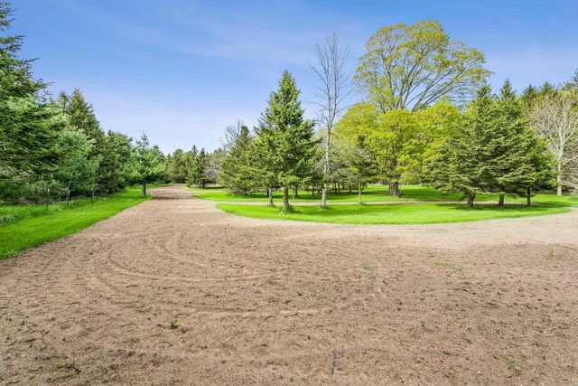3720 E HILLCREST ROAD, Two Rivers, WI 54241