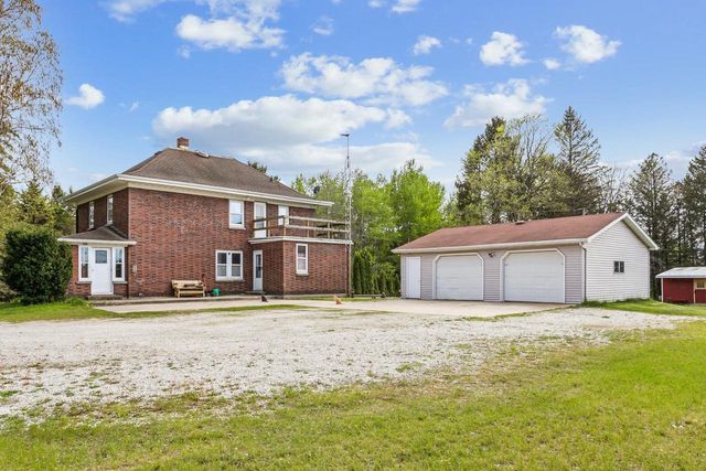 3720 E HILLCREST ROAD, Two Rivers, WI 54241