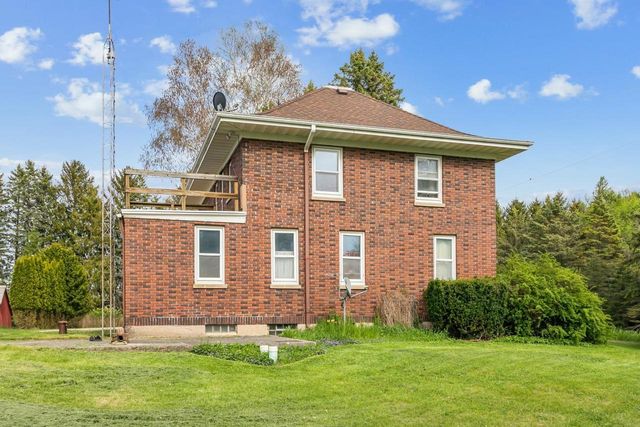 3720 E HILLCREST ROAD, Two Rivers, WI 54241