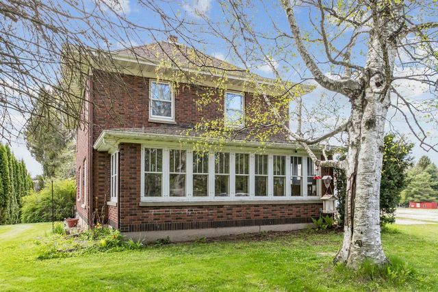 3720 E HILLCREST ROAD, Two Rivers, WI 54241