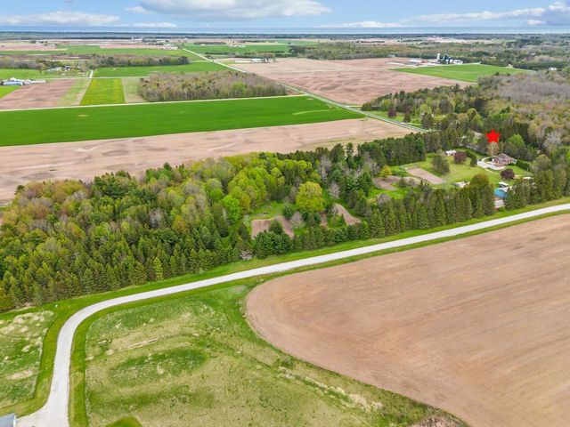 3720 E HILLCREST ROAD, Two Rivers, WI 54241